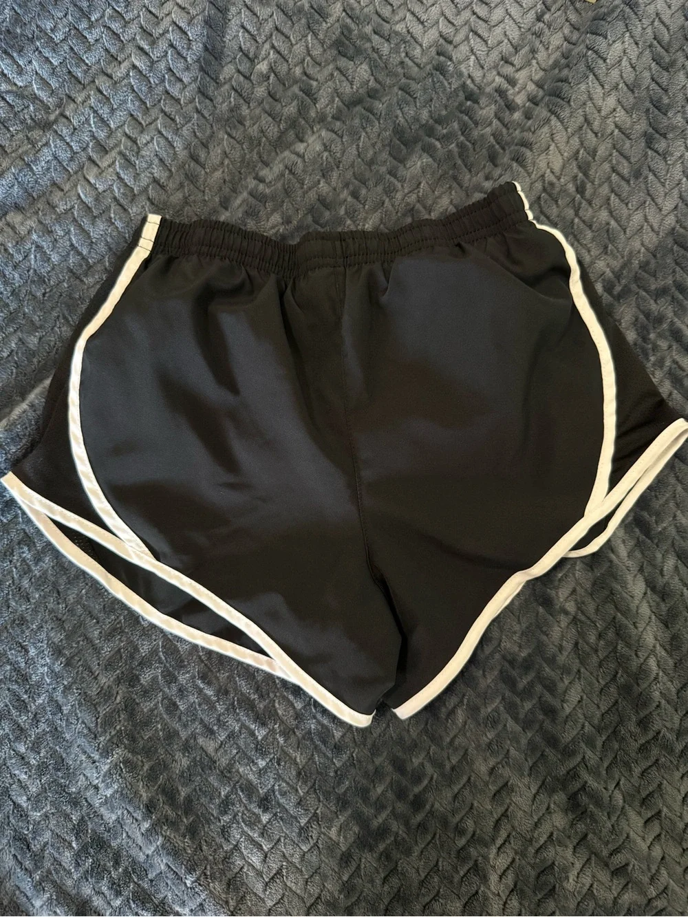Girls Nike black & white running shorts- Small